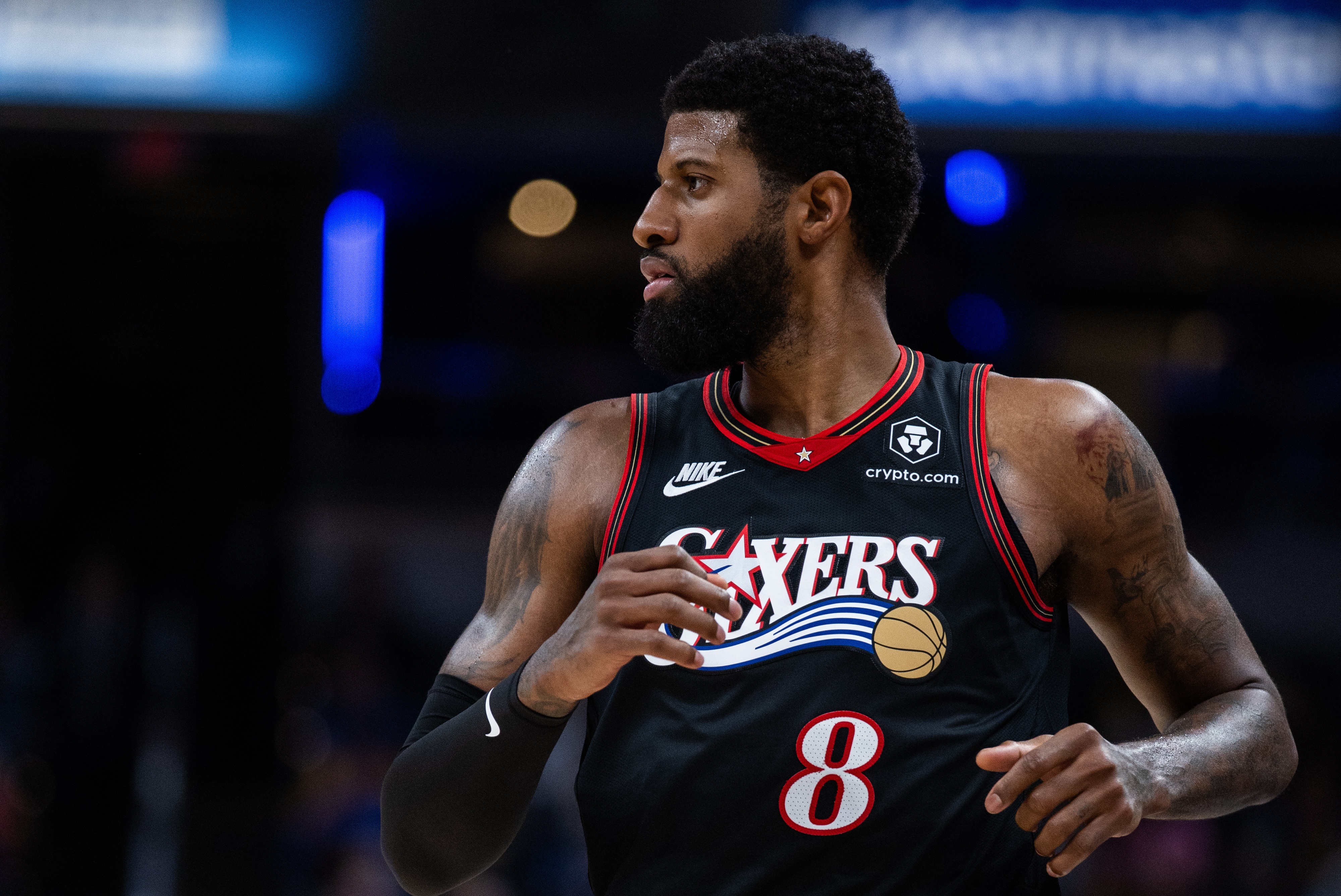 季后赛单打效率榜：乔治每回合1.54分领跑，哈登仅列第十