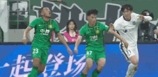 欧冠两场点球争议炸锅 国安遭同一规则背刺五次