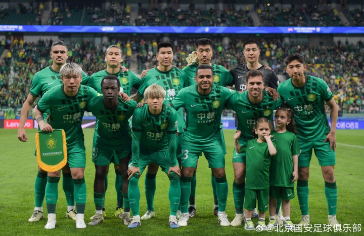国安3-0英博，拉莫斯首球+黄山乌龙+林良铭门线破门，少打一人仍完胜