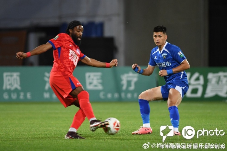 中甲第8轮：黄威、泽·维托尔破门 南京城市2-0送梅州四连败