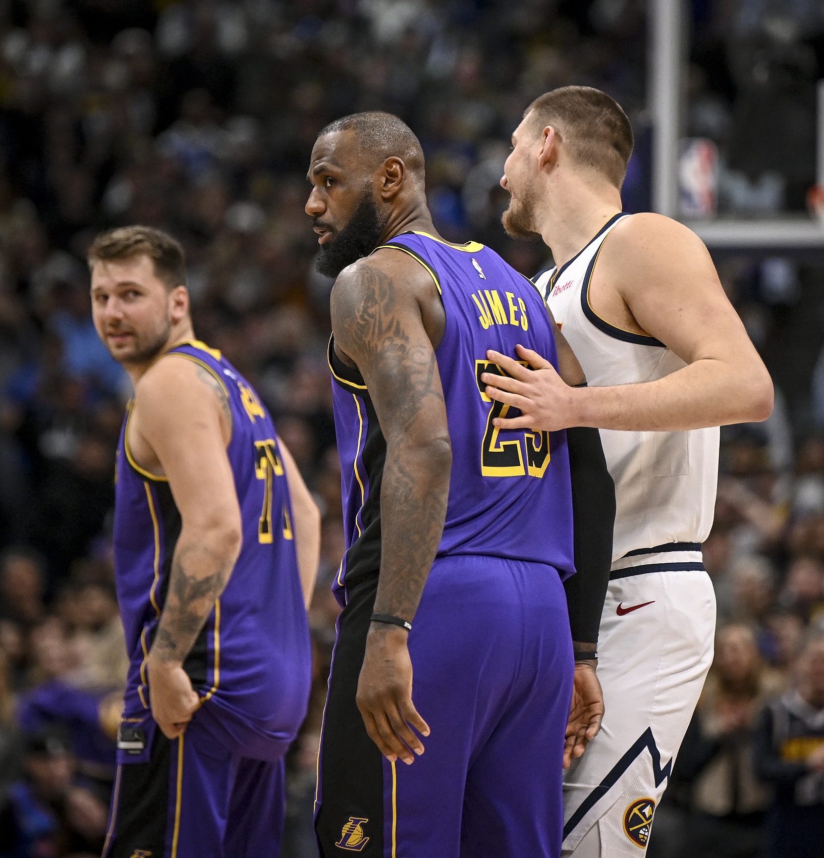 NBA历史仅四人季后赛场均20+7+7 詹姆斯东契奇约基奇巴恩斯在列