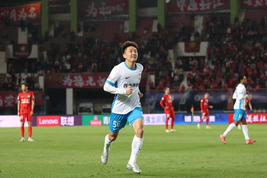 38位35+老将撑起中超半壁江山，隋维杰全勤领跑，吴曦13轮首发成标杆